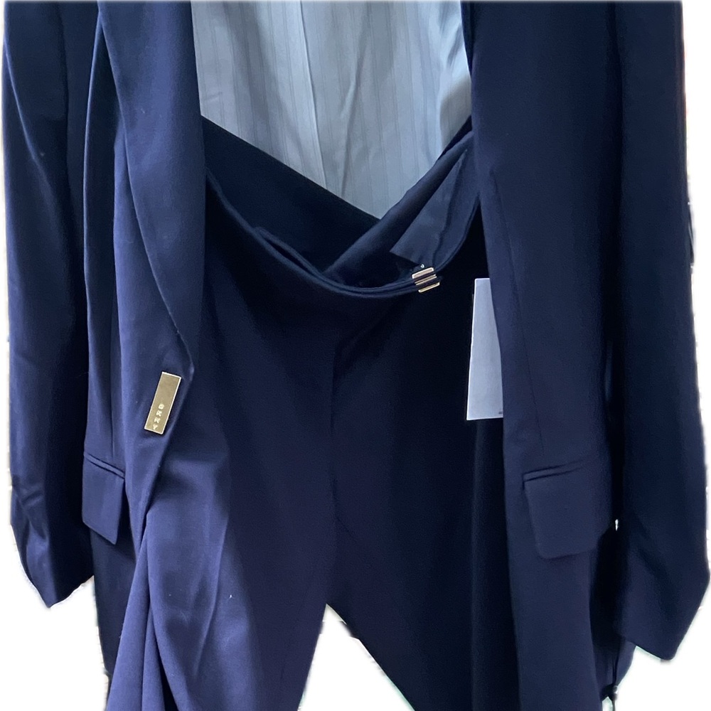 Dkny Blue Blazer and Cropped Suit Pants Classic Business Style